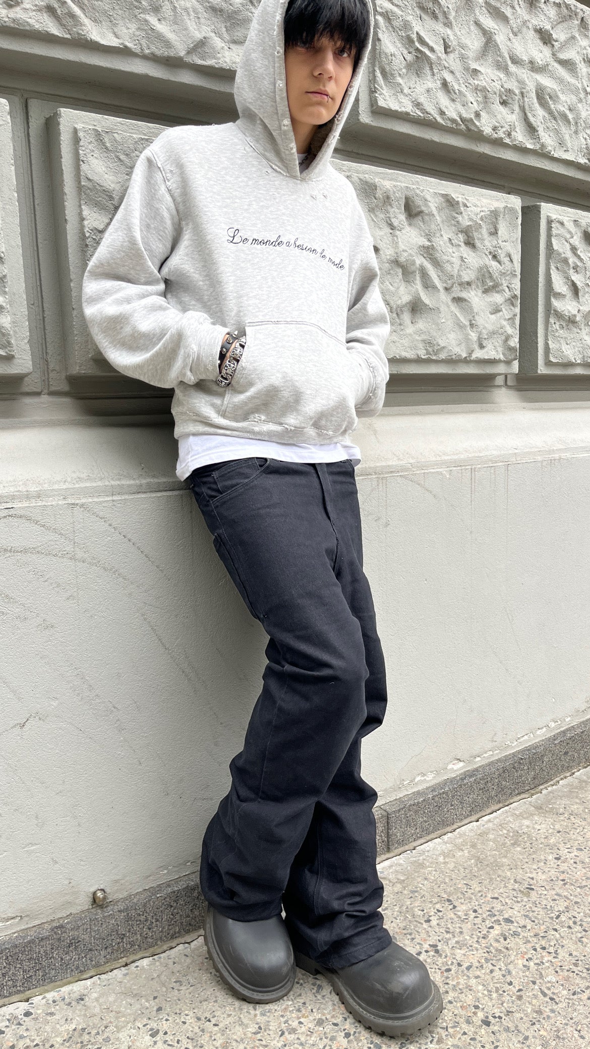 LOST TAPE FLARED DENIM