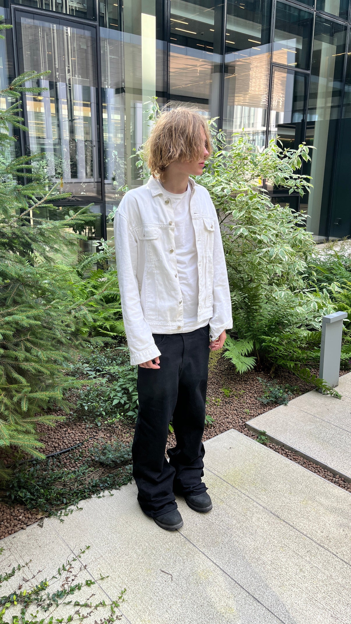 LOST TAPE FLARED DENIM